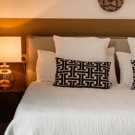 Valley Club Ibiza - Boutique مزرعة للإقامة