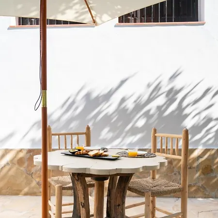 בית חווה Valley Club Ibiza - Boutique