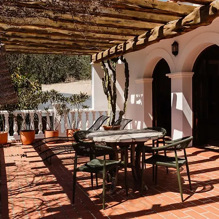 בית חווה Valley Club Ibiza - Boutique