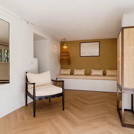 Valley Club Ibiza - Boutique בית חווה